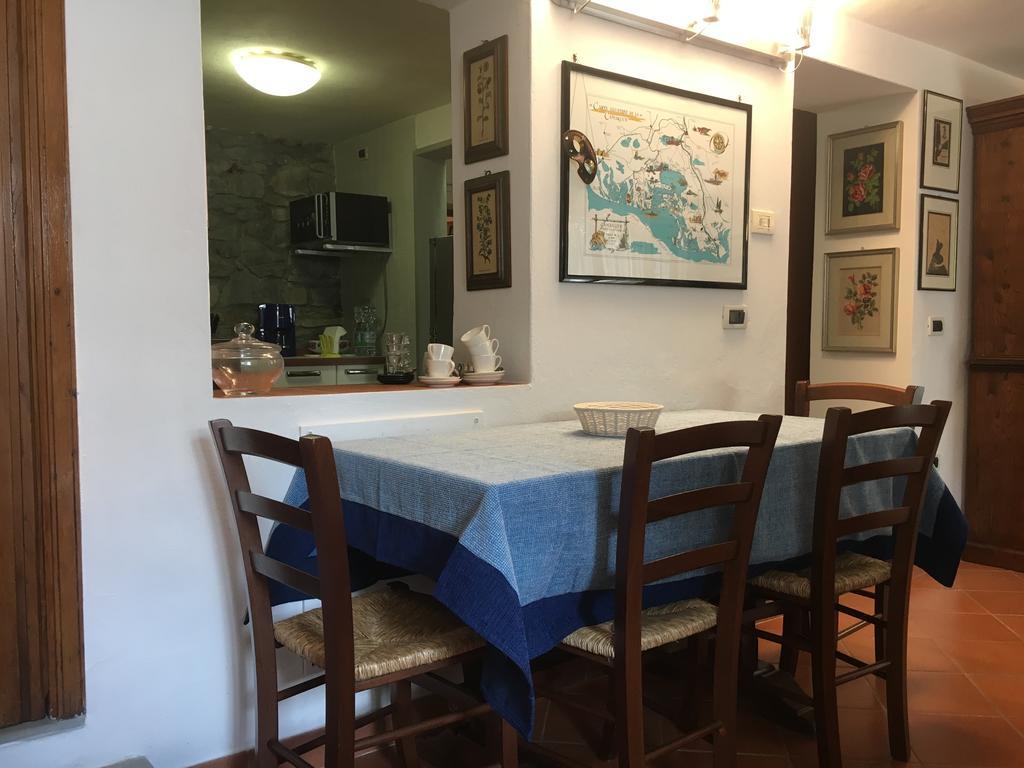 Old Town in the green: Federico's apartment. Florence Buitenkant foto
